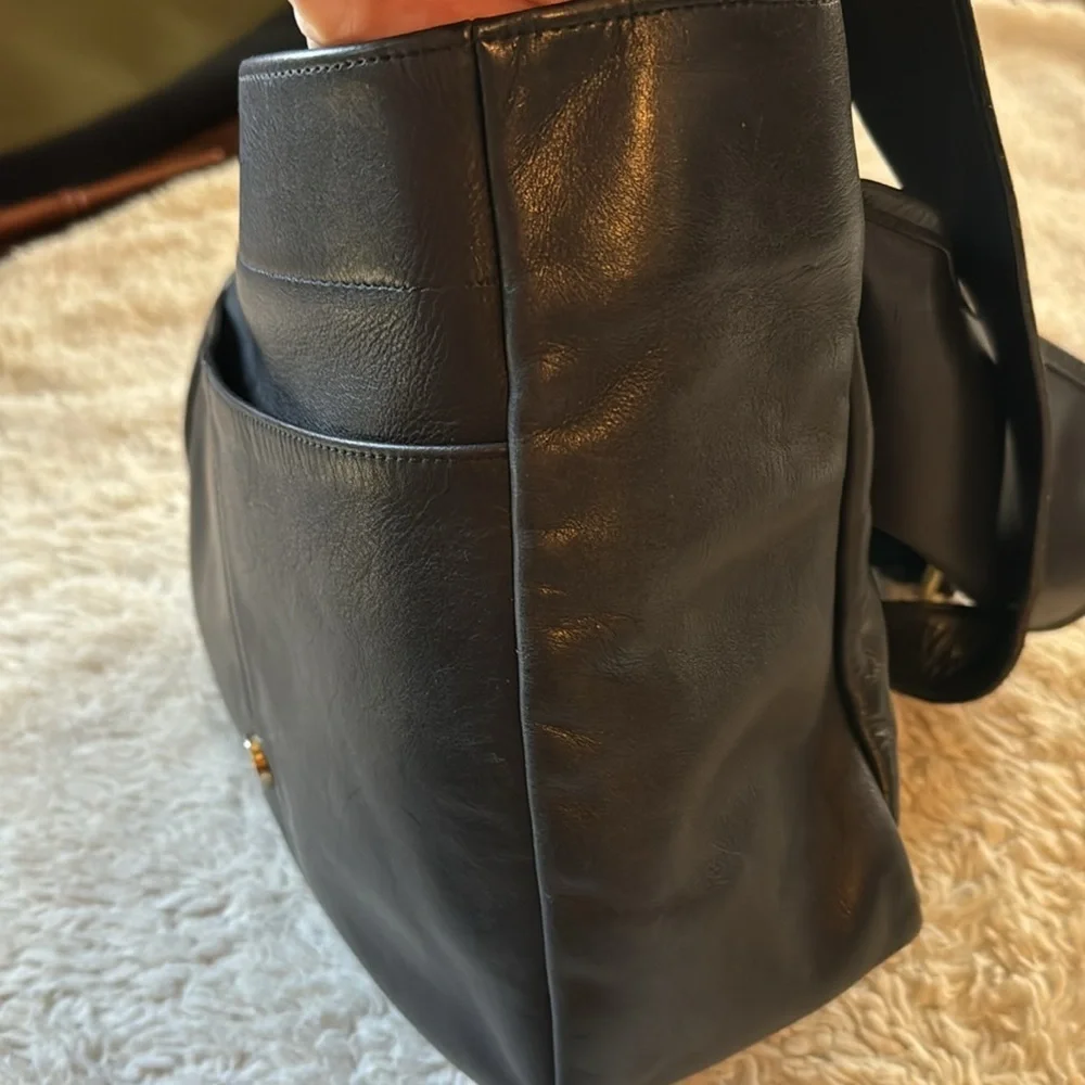 Vintage coach 1997  Coach 4165   Greenwich schoolBag Black Leather Flap Large